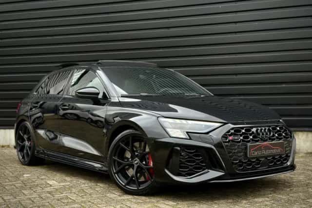Audi RS3 (2022) thumbnail 3