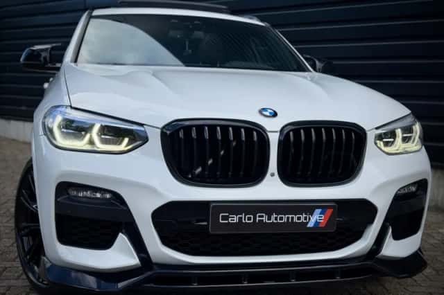 BMW X4 (2019) thumbnail 6