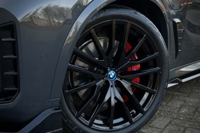 BMW X5 (2026) thumbnail 5
