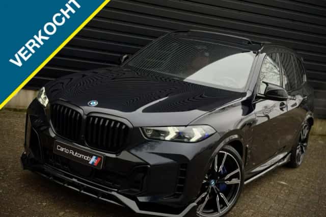 BMW X5 (2023) thumbnail 2