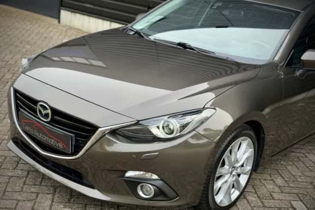 Mazda 3 (2014) thumbnail 3