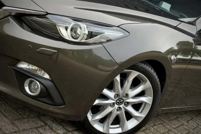 Mazda 3 (2014) thumbnail 6