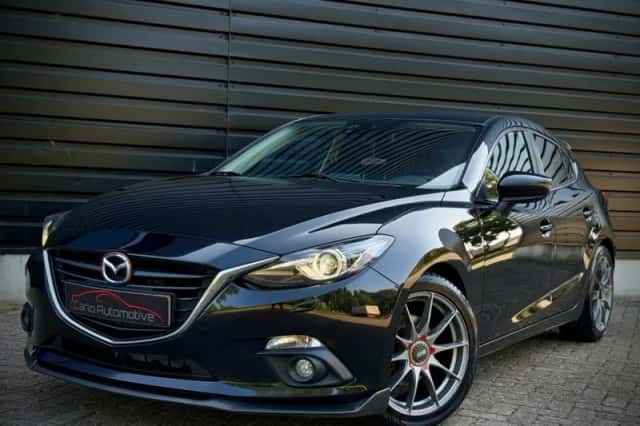 Mazda 3 (2015) thumbnail 3