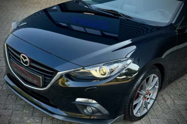 Mazda 3 (2015) thumbnail 6