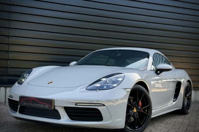 Porsche 718 (2019) thumbnail 2