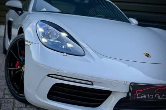 Porsche 718 (2019) thumbnail 6