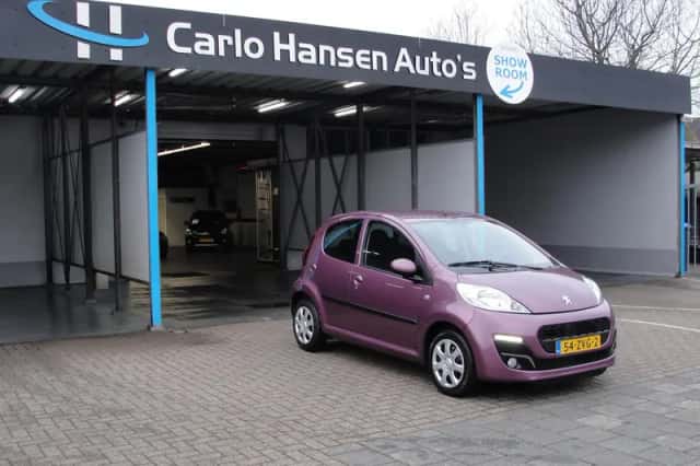 Peugeot 107 (2013) thumbnail 2