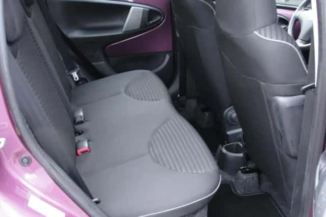 Peugeot 107 (2013) thumbnail 5