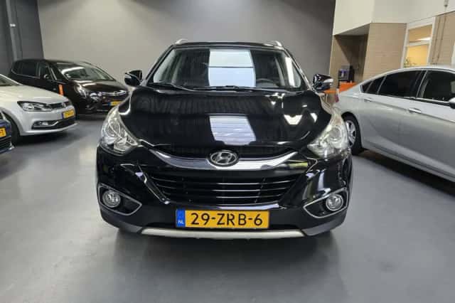 Hyundai ix35 (2013) thumbnail 3