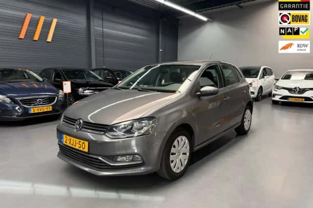 Volkswagen Polo (2014) thumbnail 2