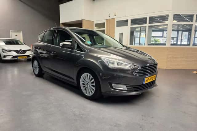 Ford C-Max (2015) thumbnail 4