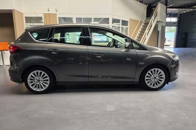 Ford C-Max (2015) thumbnail 5