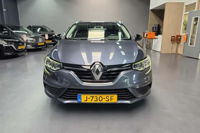 Renault Mégane (2020) thumbnail 3