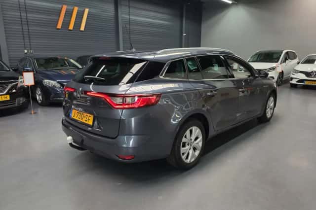 Renault Mégane (2020) thumbnail 6