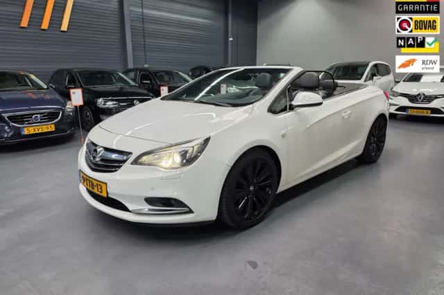 Opel Cascada (2014) thumbnail 2