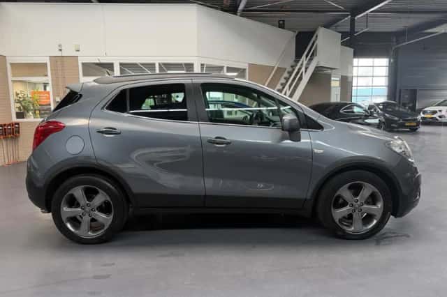 Opel Mokka (2014) thumbnail 4