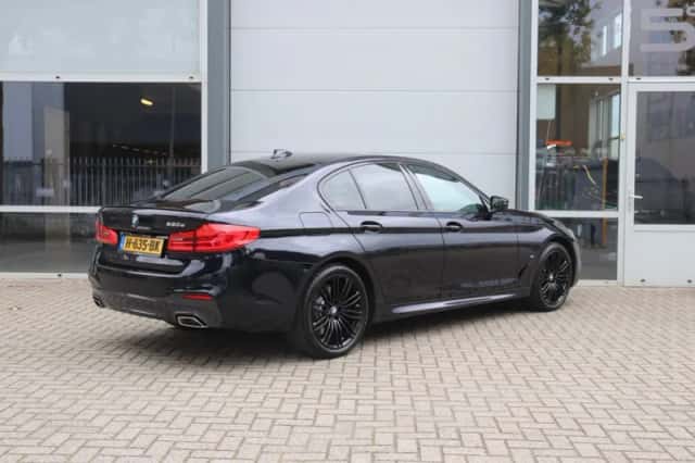 BMW 5-Serie (2020) thumbnail 2