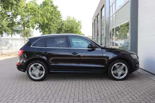 Audi Q5 (2009) thumbnail 5