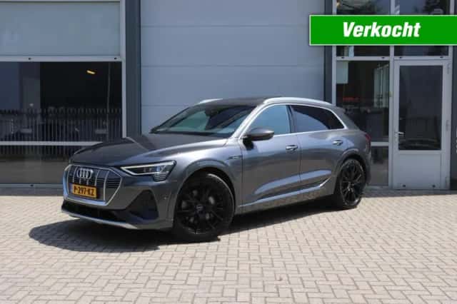 Audi e-tron (2022) thumbnail 1