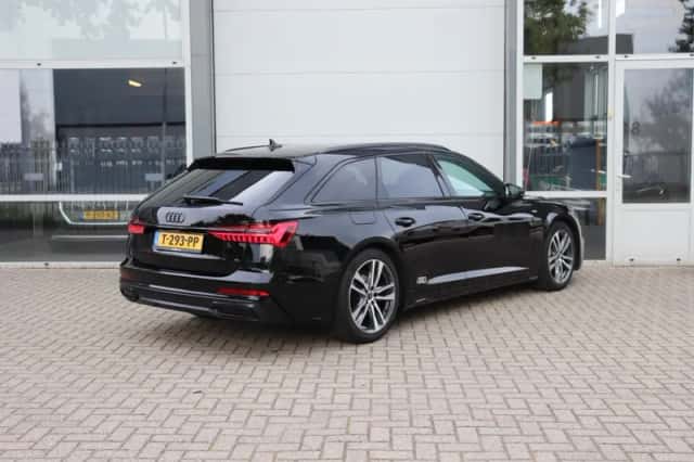 Audi A6 (2023) thumbnail 2