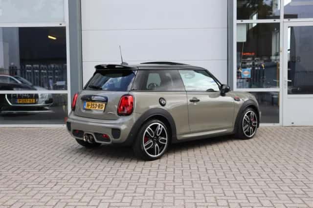 MINI John Cooper Works (2020) thumbnail 2