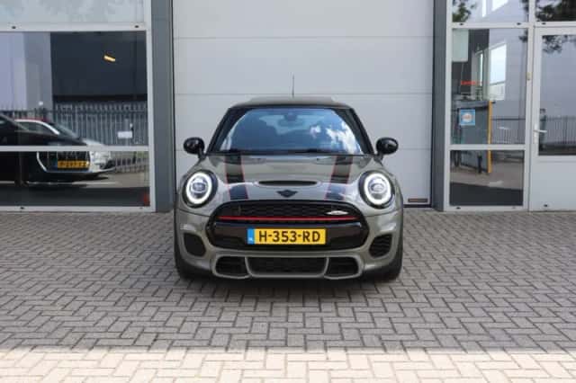 MINI John Cooper Works (2020) thumbnail 6