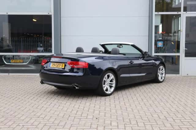 Audi A5 (2009) thumbnail 2