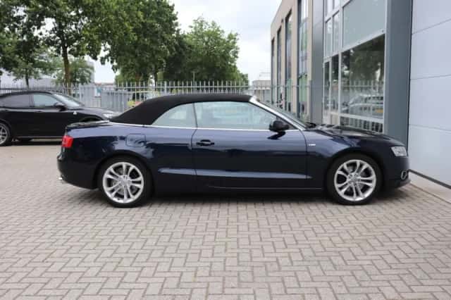Audi A5 (2009) thumbnail 5