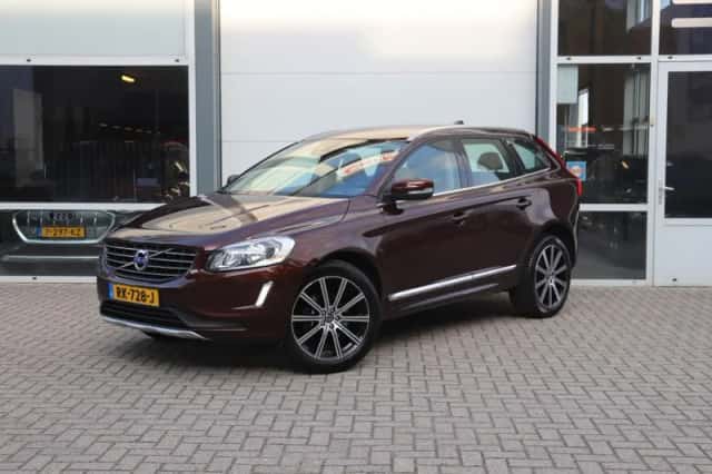 Volvo XC60 (2014) thumbnail 1