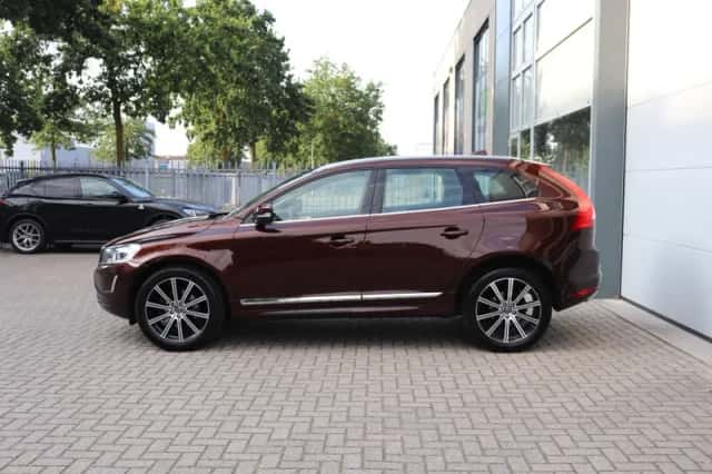 Volvo XC60 (2014) thumbnail 4
