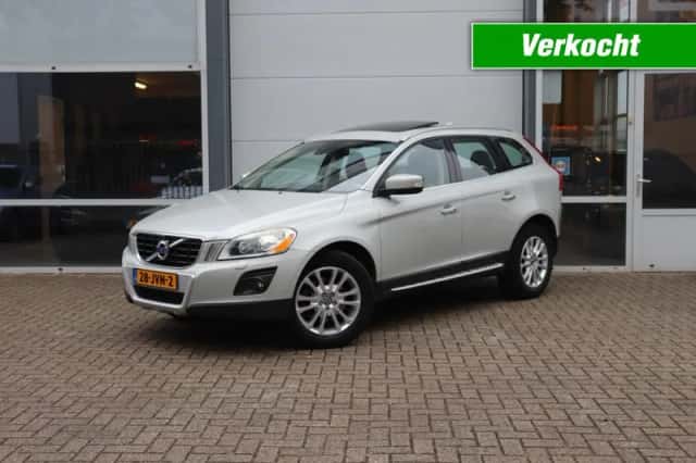 Volvo XC60 (2009) thumbnail 1