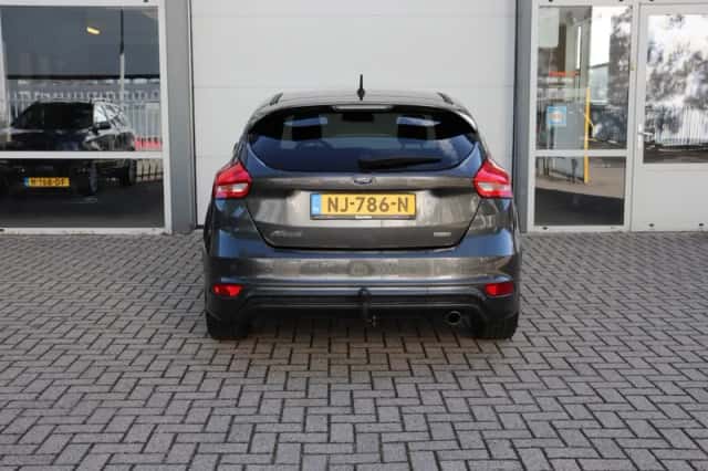 Ford Focus (2017) thumbnail 6