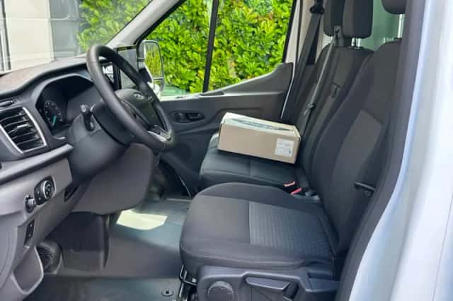 Ford E-Transit (2025) thumbnail 5