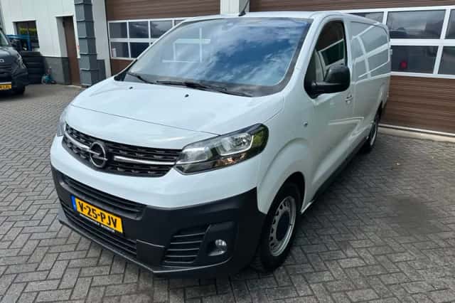 Opel Vivaro (2023) thumbnail 2