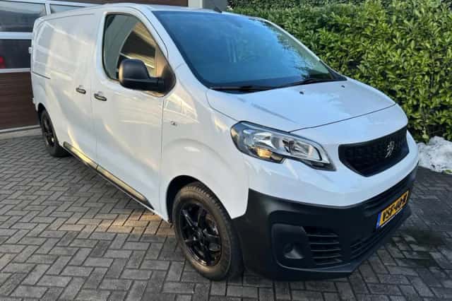 Peugeot Expert (2022) thumbnail 2