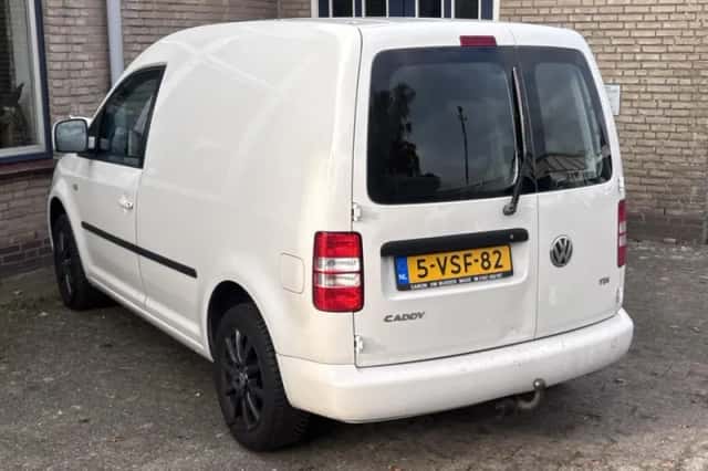 Volkswagen Caddy (2011) thumbnail 6