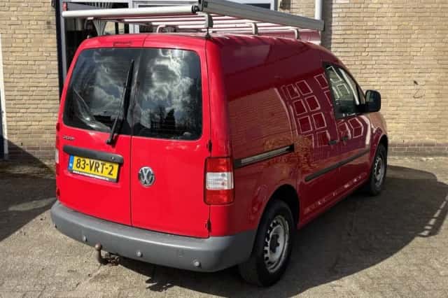 Volkswagen Caddy (2008) thumbnail 4