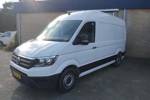 Volkswagen Crafter (2017) thumbnail 1