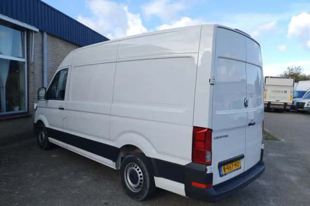 Volkswagen Crafter (2017) thumbnail 6