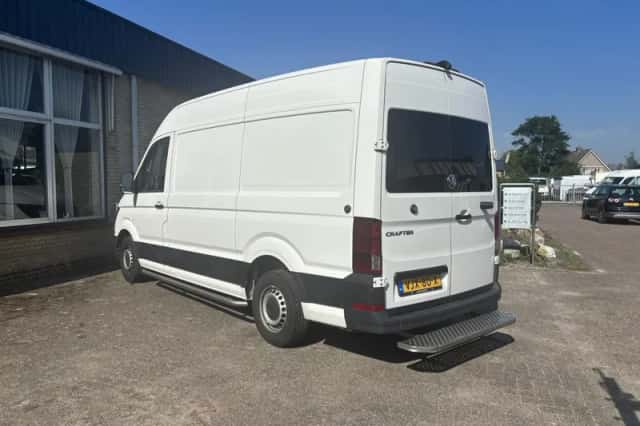 Volkswagen Crafter (2021) thumbnail 6
