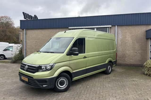 Volkswagen Crafter (2017) thumbnail 1