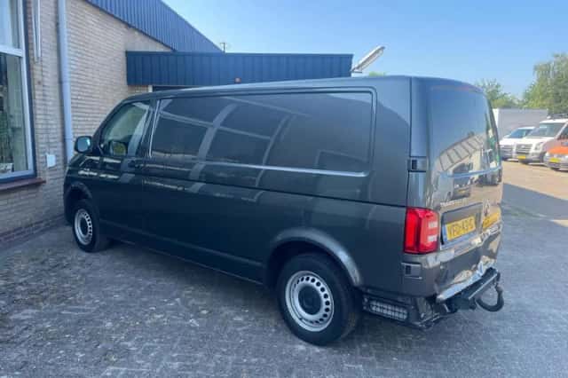 Volkswagen Transporter (2020) thumbnail 6