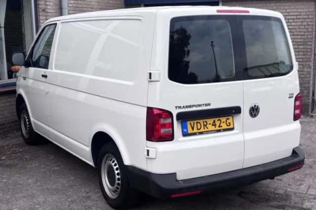 Volkswagen Transporter (2019) thumbnail 6