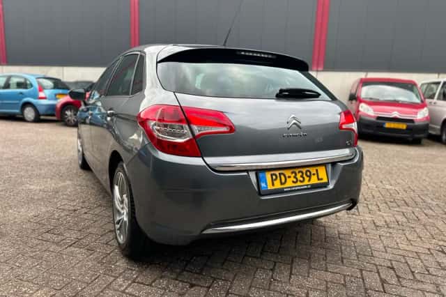 Citroën C4 (2011) thumbnail 3