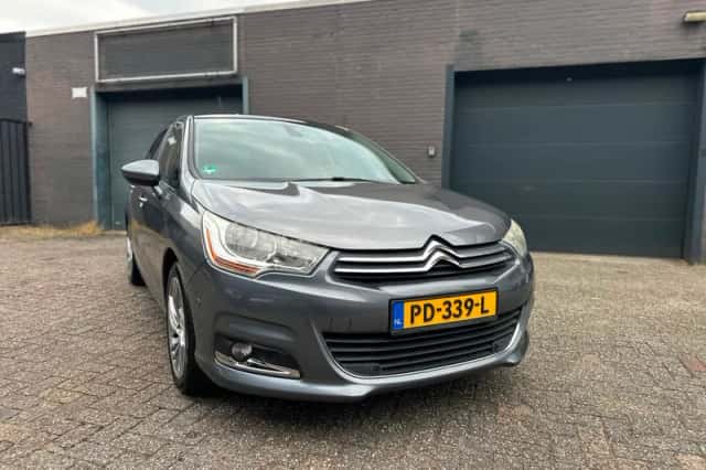 Citroën C4 (2011) thumbnail 6