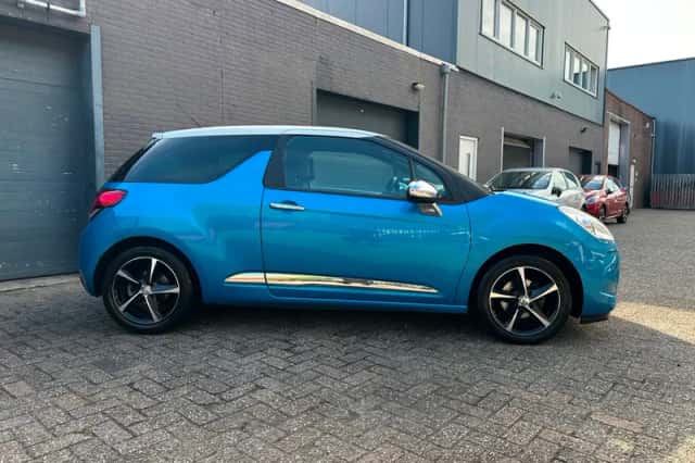 Citroën DS3 (2011) thumbnail 4