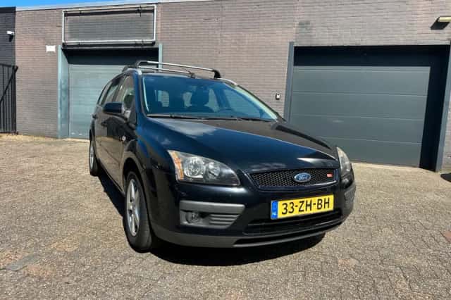 Ford Focus (2008) thumbnail 6