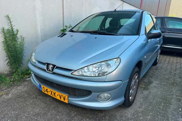 Peugeot 206 (2007) thumbnail 1