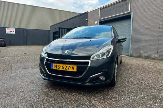 Peugeot 208 (2017) thumbnail 1