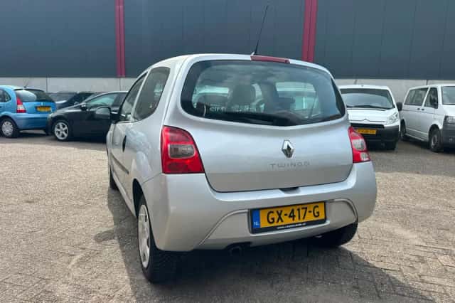 Renault Twingo (2010) thumbnail 3